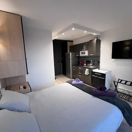 Heliopolis E9 Apartamento *